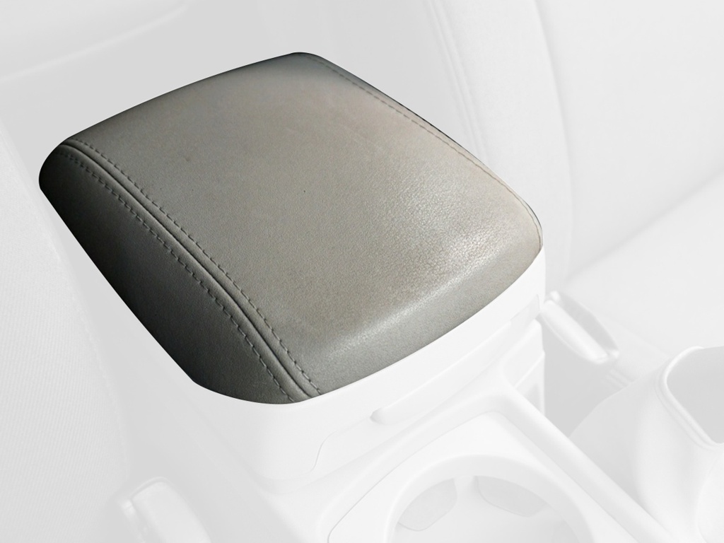 2004-12 Volvo S40 armrest cover (2004-07)