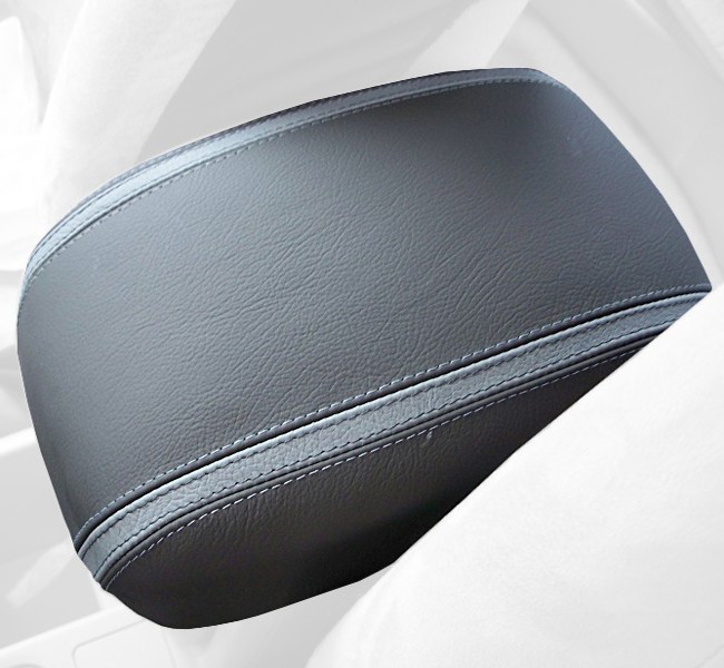 2012-17 Subaru Crosstrek / XV armrest cover