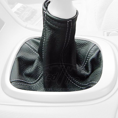 2002-03 Infiniti I35 shift boot